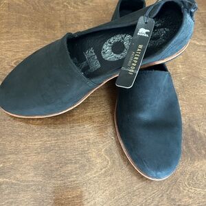 Sorel Loafers (NWT)